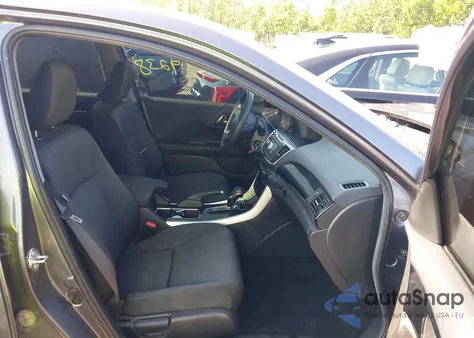 2016 Honda Accord Lx z USA, uszkodzony, nr VIN 1HGCR2F3XGA120071